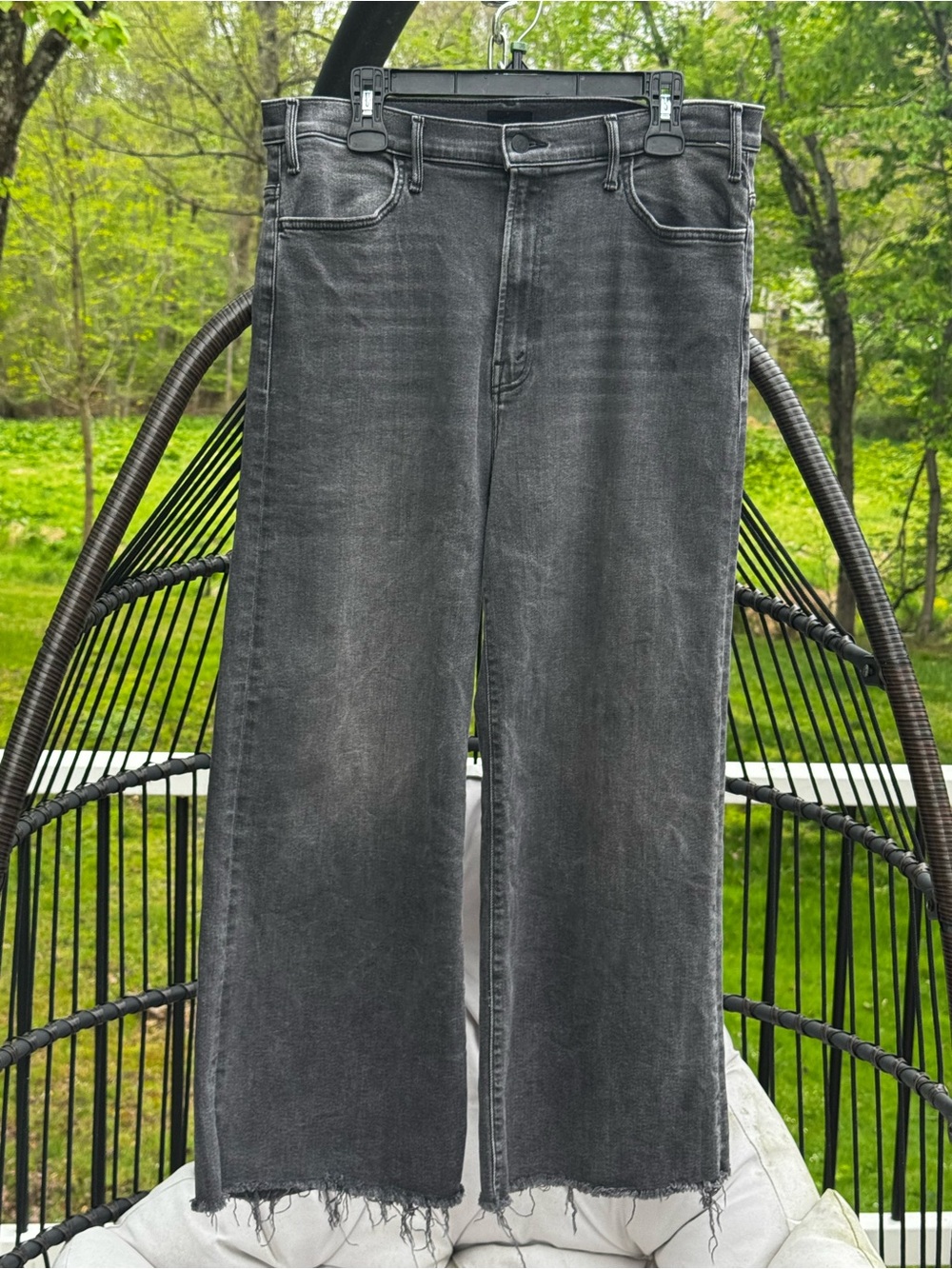MOTHER Black The Hustler Roller Ankle Fray Jeans Size 34